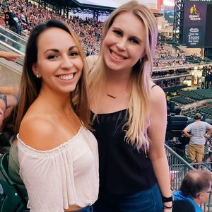 Meet your Posher, Ashley